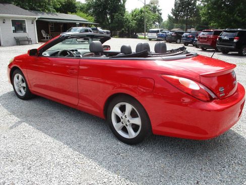 Used 2004 Toyota Solara SLE FWD image 3