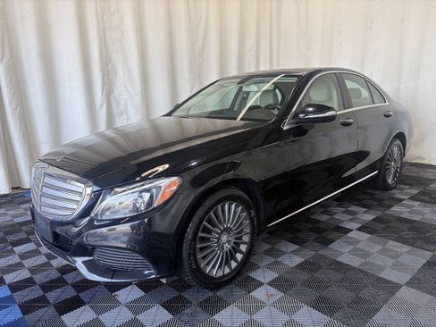 Used 2015 Mercedes-Benz C 300 4MATIC Sedan image 2