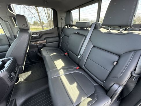 Certified 2020 Chevrolet Silverado 1500 RST w/ Rally Edition image 22