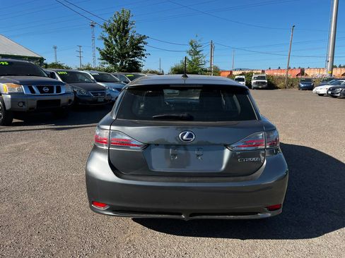 Used 2011 Lexus CT 200h Premium w/ Premium Audio Pkg FWD image 4