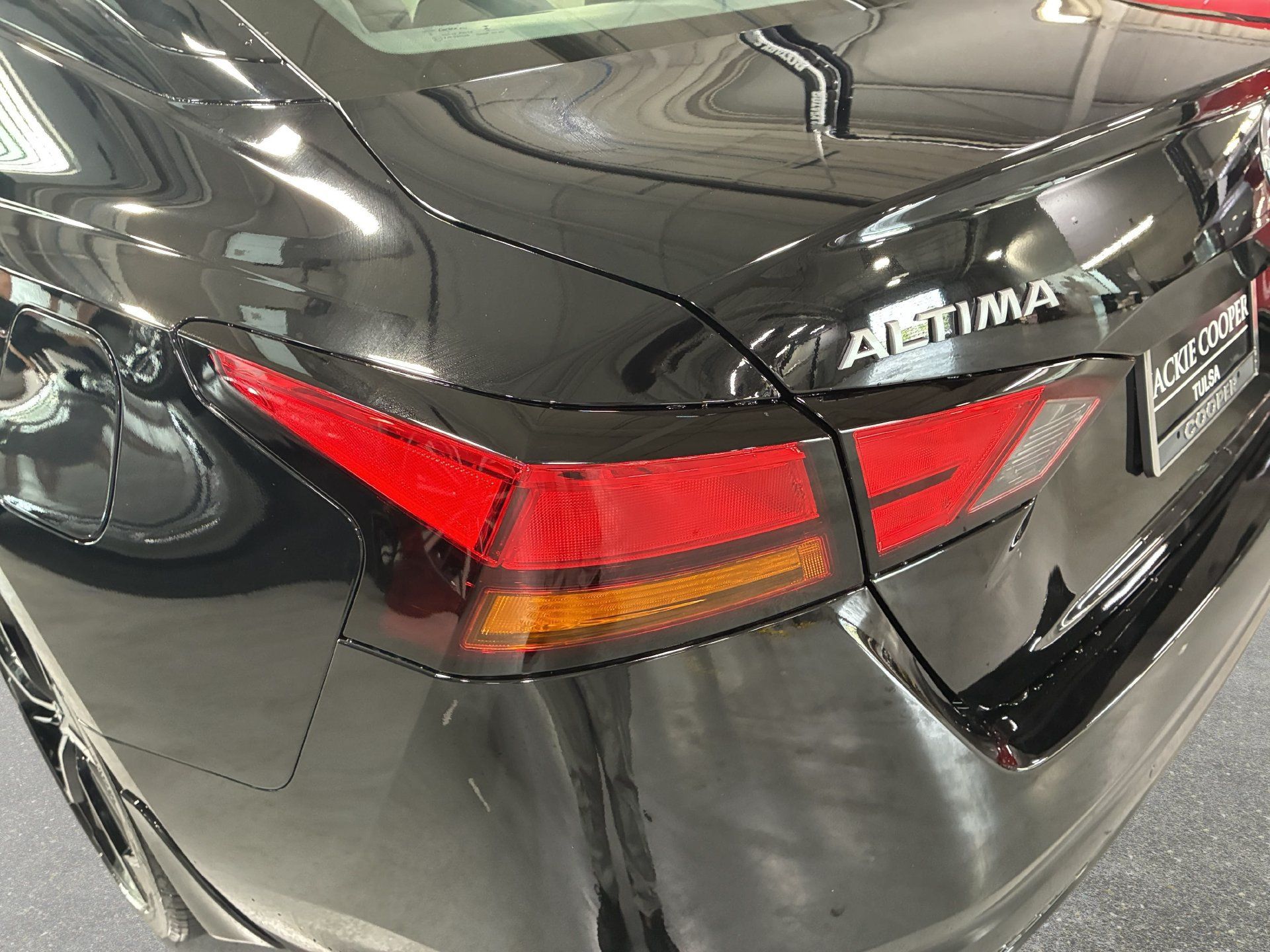 New 2026 Nissan Altima 2.5 SR FWD image 32