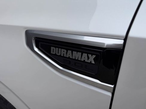 Used 2022 GMC Yukon Denali image 49