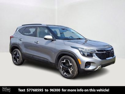 Certified 2025 Kia Seltos EX