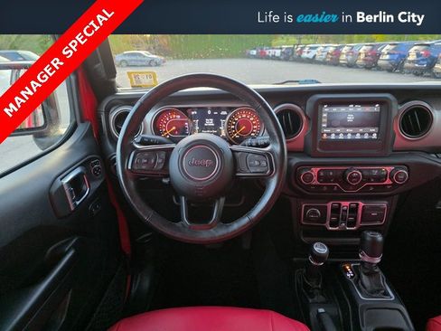 Used 2018 Jeep Wrangler Unlimited Sport S image 19