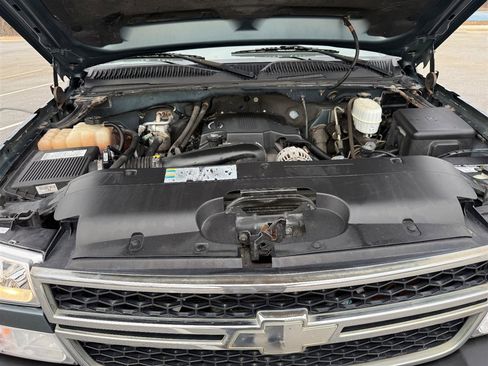 Used 2007 Chevrolet Silverado 2500 W/T image 22