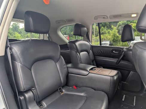 Used 2021 Nissan Armada SL w/ Captain's Chairs Package AWD/4WD image 27