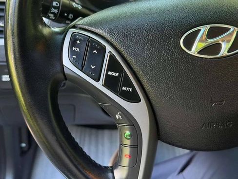 Used 2016 Hyundai Elantra Value Edition FWD image 12