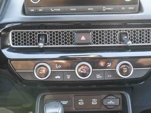 Used 2025 Honda Civic Sport image 16