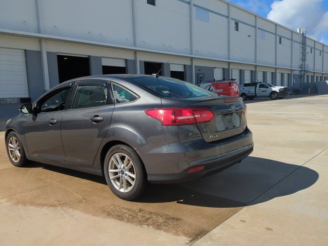 Used 2017 Ford Focus SE FWD image 7