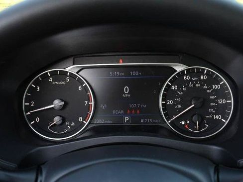 Used 2025 Nissan Altima 2.5 SV FWD image 10