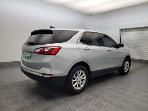 Used 2020 Chevrolet Equinox LT image 9