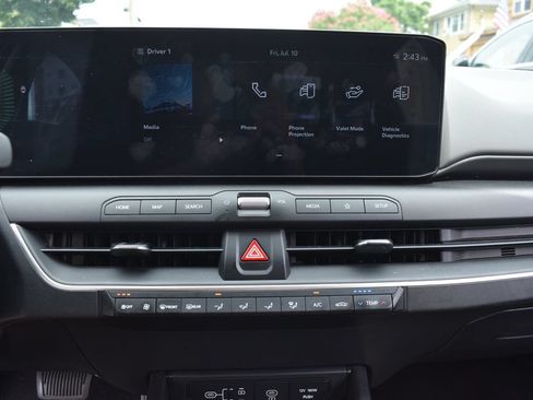 Used 2025 Kia K4 FWD image 17