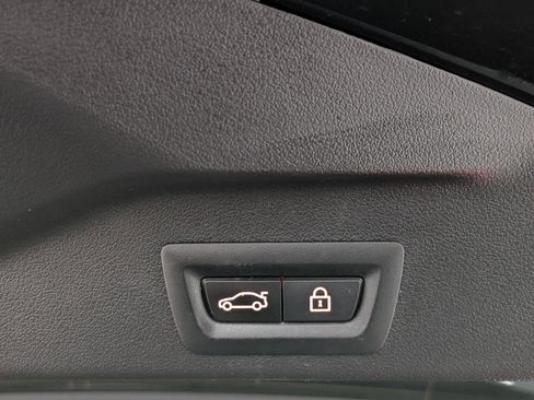 Used 2023 BMW X5 xDrive40i w/ Premium Package image 17