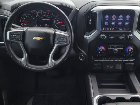 Used 2022 Chevrolet Silverado 2500 LTZ w/ LTZ Convenience Package image 12