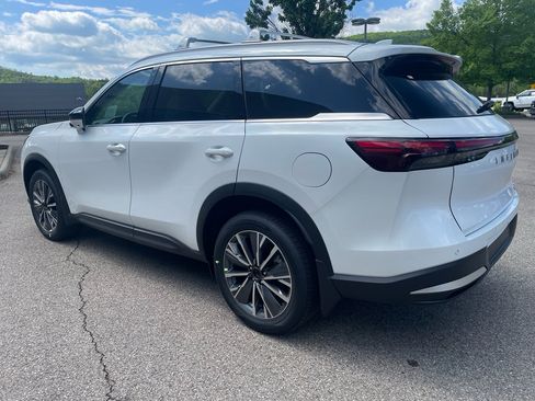 New 2027 INFINITI QX60 Luxe w/ Cargo Package AWD/4WD image 3
