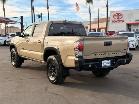 Used 2020 Toyota Tacoma TRD Off-Road image 8