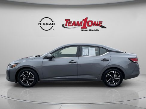 Used 2024 Nissan Sentra SV FWD image 5