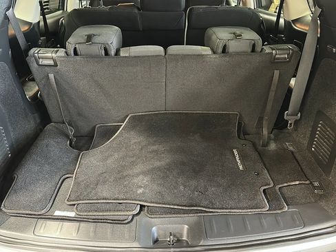 Used 2020 Nissan Pathfinder S AWD/4WD image 14