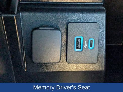 Used 2022 Ford Explorer ST w/ Equipment Group 401A image 27