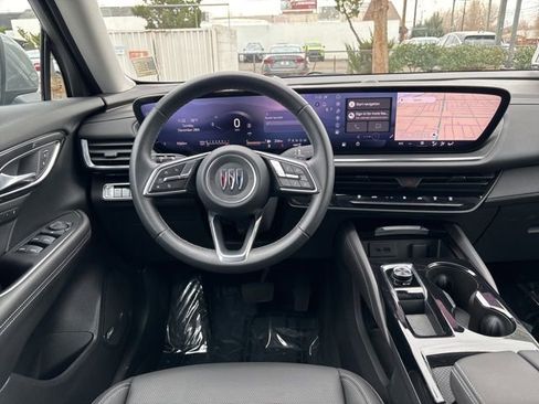 Certified 2025 Buick Envision Preferred image 28