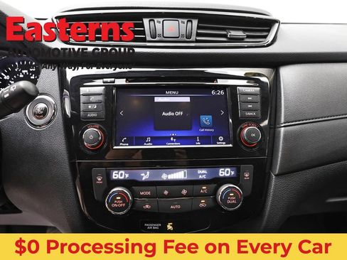 Used 2020 Nissan Rogue SV AWD/4WD image 12