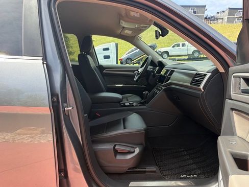 Used 2023 Volkswagen Atlas SE w/ Black Wheel Package AWD/4WD image 36