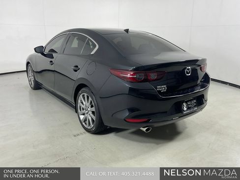 Used 2020 MAZDA MAZDA3 AWD Sedan w/ Premium Package image 8