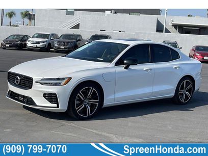 Used 2022 Volvo S60 T8 R-Design Expression w/ Premium Package