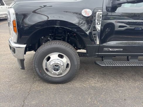 New 2026 Ford F350 XL w/ XL Chrome Package AWD/4WD image 44