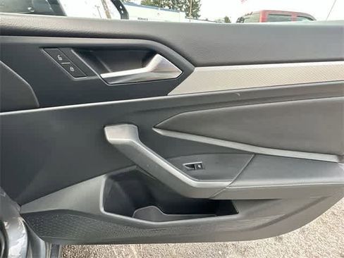 Used 2024 Volkswagen Jetta S image 18