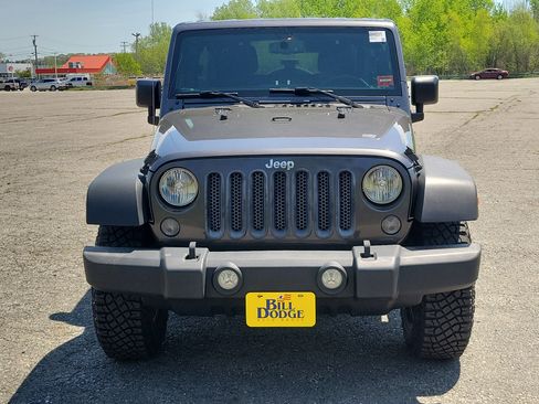 Used 2016 Jeep Wrangler Unlimited Sport w/ Quick Order Package 24S AWD/4WD image 2