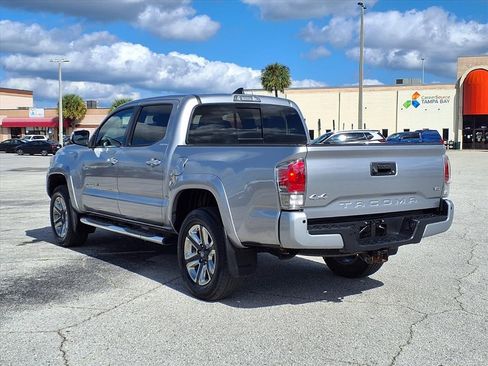 Used 2019 Toyota Tacoma Limited image 5