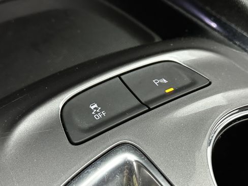 Used 2024 Chevrolet Malibu LT image 23