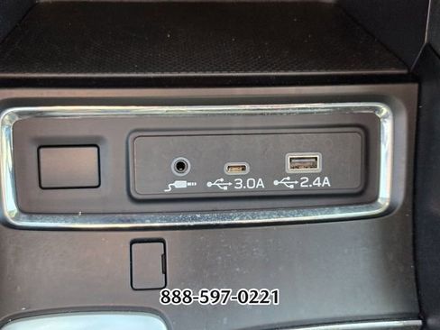 Used 2024 Subaru Ascent Premium w/ Convenience Package AWD/4WD image 26