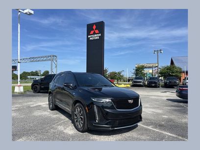 Used 2023 Cadillac XT6 Sport w/ Technology Package