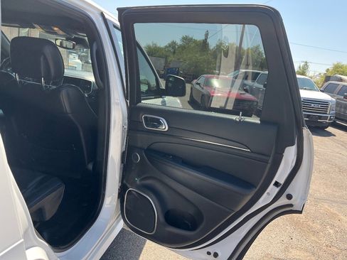 Used 2018 Jeep Grand Cherokee High Altitude AWD/4WD image 36