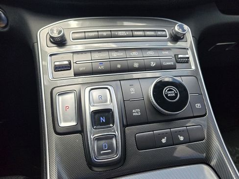 Certified 2023 Hyundai Santa Fe SEL FWD image 17
