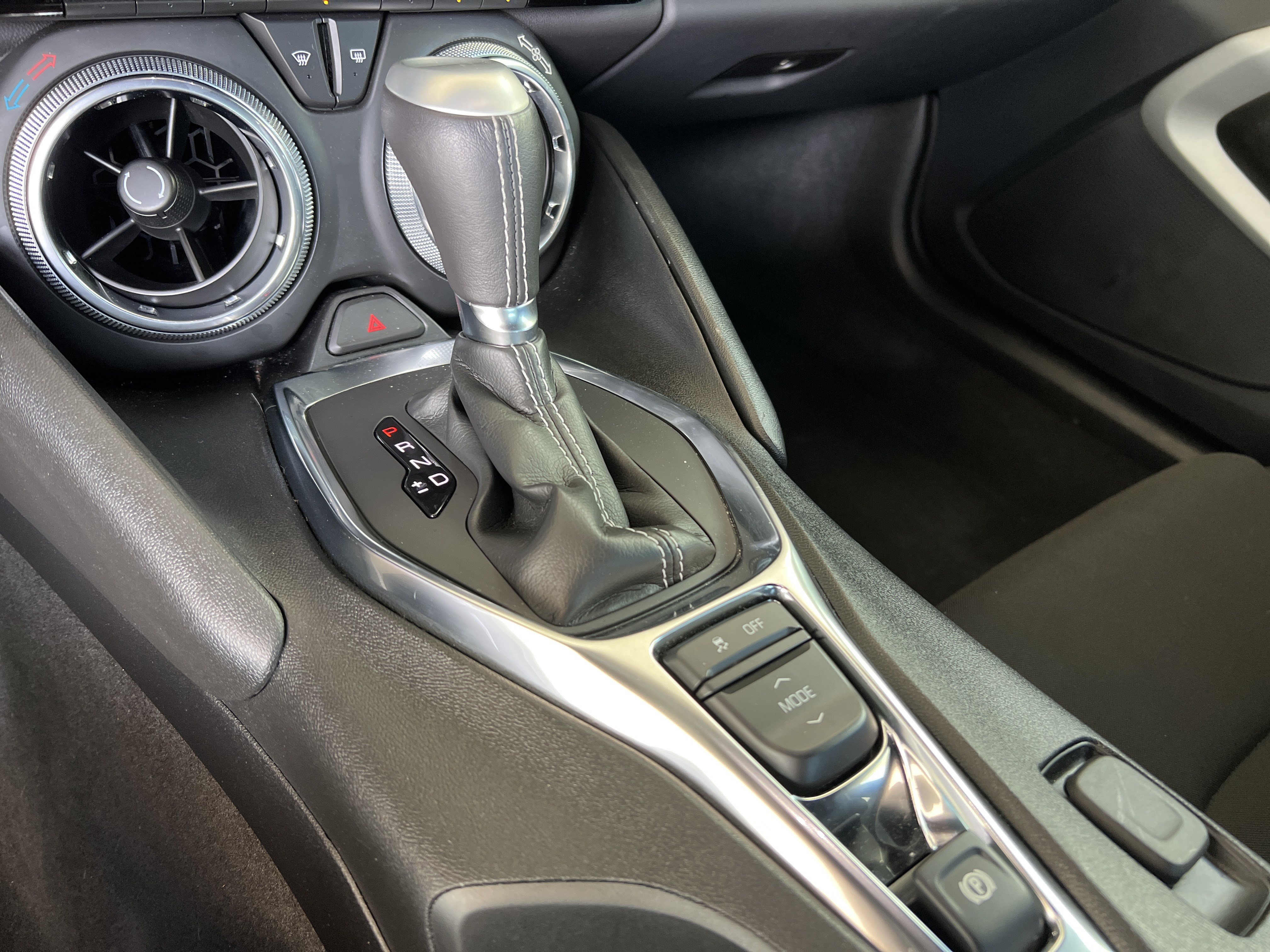 Used 2024 Chevrolet Camaro LT w/ RS Package RWD image 25