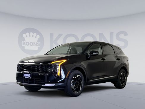 New 2026 Kia Sportage S image 1