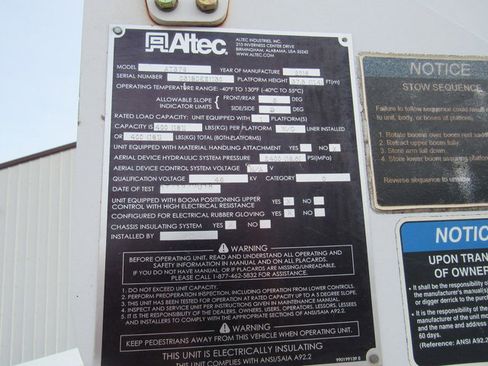 Used 2017 Ford F550 4x4 Regular Cab Super Duty image 23