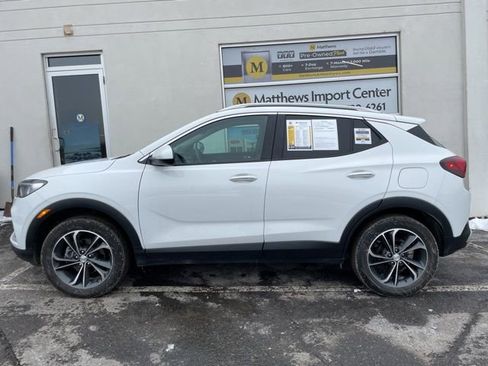 Used 2023 Buick Encore GX Select image 2