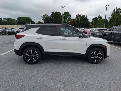 Used 2022 Chevrolet TrailBlazer RS AWD/4WD image 6
