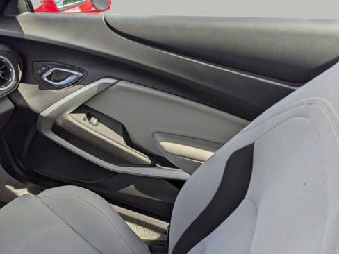Used 2018 Chevrolet Camaro LT w/ RS Package RWD image 16