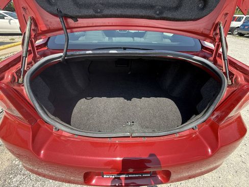 Used 2014 Dodge Avenger SE w/ Rallye Appearance Group FWD image 18