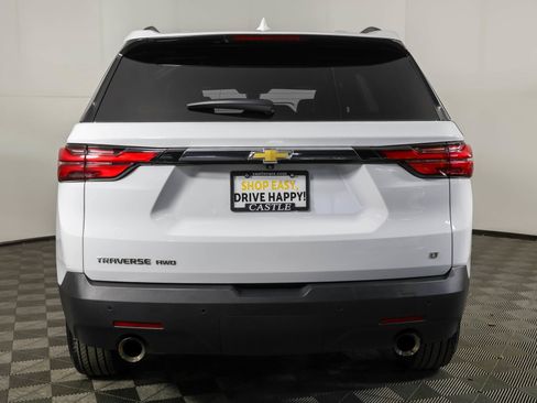 Used 2022 Chevrolet Traverse LT w/ LPO, Floor Liner Package AWD/4WD image 16