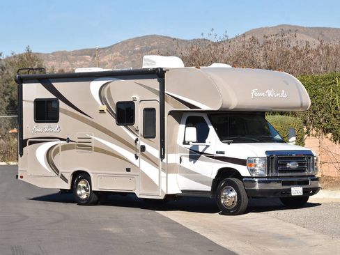 Used 2014 Ford E-350 and Econoline 350 Super Duty Wagon w/ Motorhome Prep Package image 24