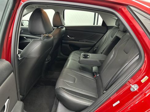 Used 2023 Hyundai Elantra Limited FWD image 20