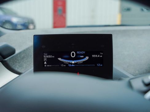 Used 2020 BMW i3 w/ Range Extender RWD image 5