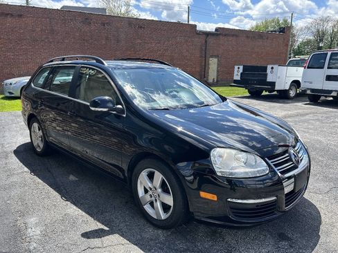Used 2009 Volkswagen Jetta SE FWD image 5