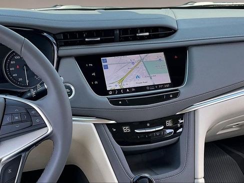 New 2026 Cadillac XT5 Premium Luxury w/ Driver Assist Package FWD image 7